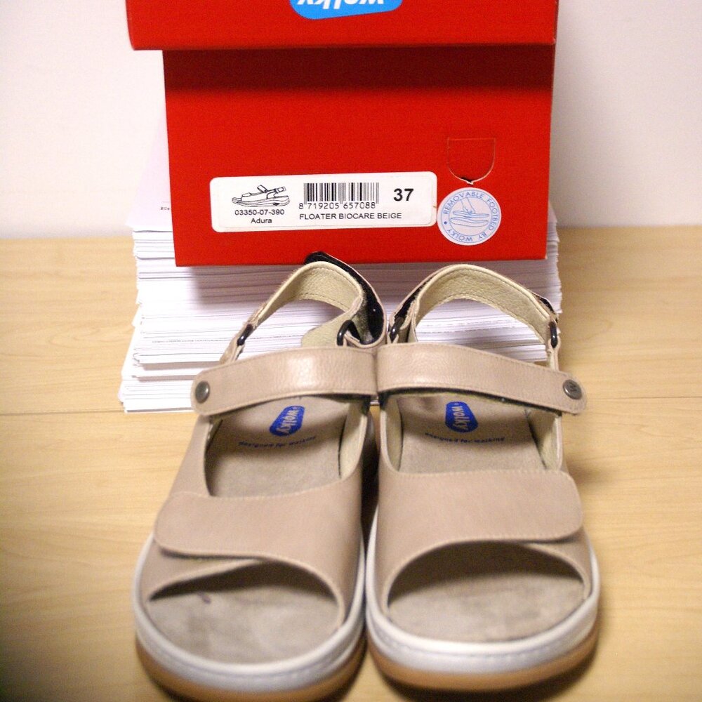 Wolky Adjustable Leather Sandals - New - In Original Boc - EU 39